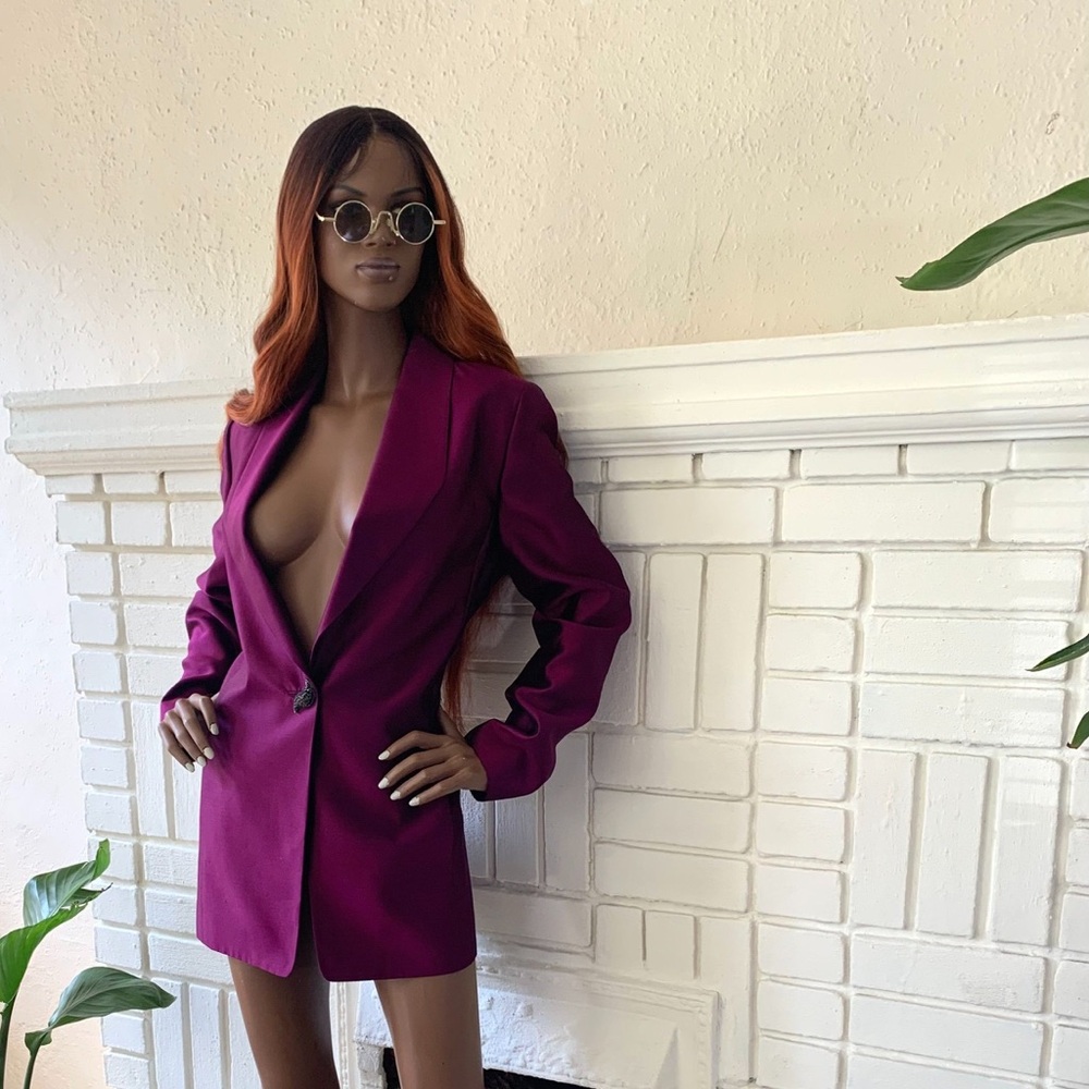 Dana Buchman- 100% Silk Purple Suit Jacket with black stone button detail
